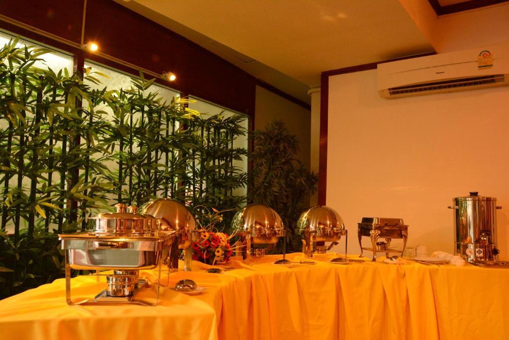 Pohseen Grand Palace Hotel Μπανγκόκ Εξωτερικό φωτογραφία
